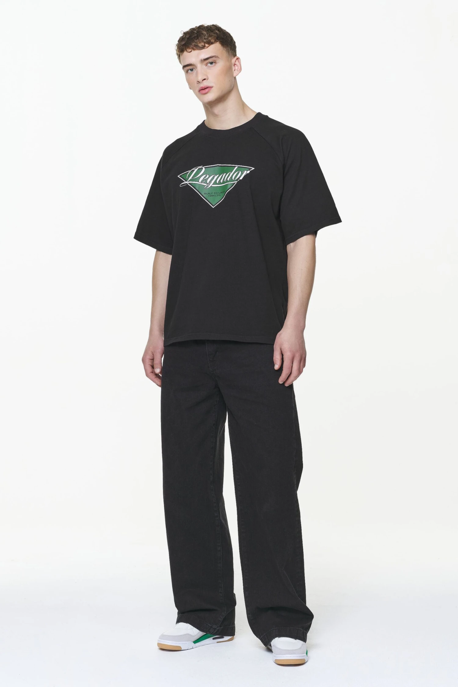 Trafford Raglan Boxy Tee Vintage Washed Onyx Black - Image 2